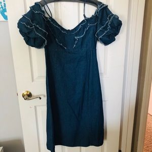 🔖NEW Bailey 44 chambray cold shoulder dress